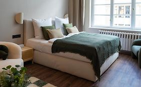 The Charming By Curt Suites